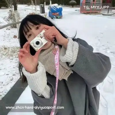 劳能豪